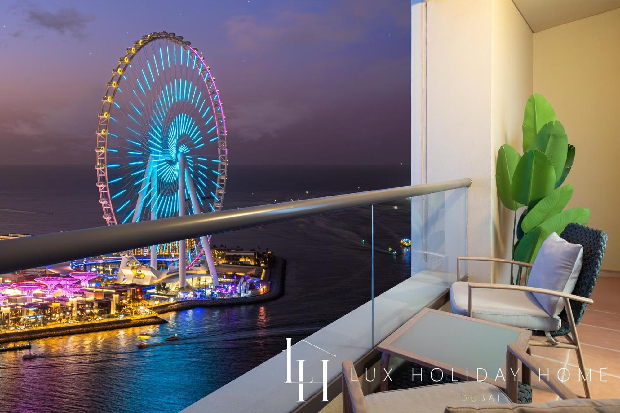 Lux The Premium Eye View 2 Apartment