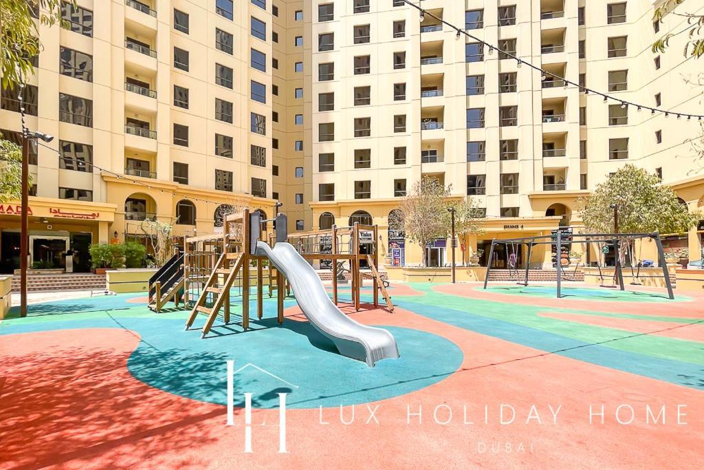 Apartment Lux The Premium Eye View 2 Dubai